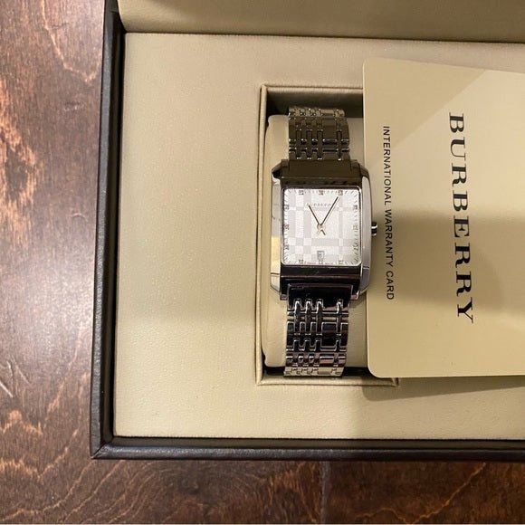 Burberry Heritage Diamond White Dial Silver Stainless Steel Strap Watch for Women - BU1583 Buy Now By Burberry