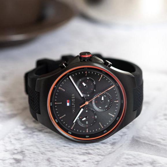 Tommy Hilfiger Justin Black Dial Black Rubber Strap Watch For Men - 1792056 Buy Now By Tommy Hilfiger