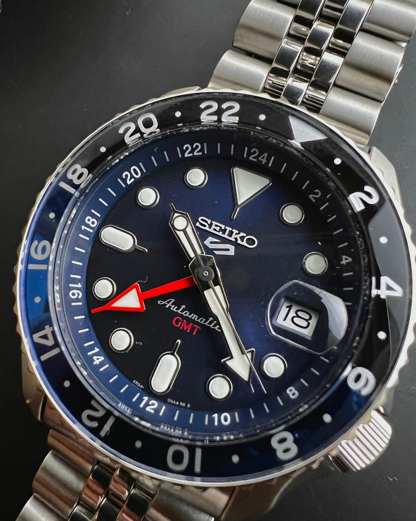 Seiko 5 Sports Special Edition Automatic Grey Dial Silver Steel Strap Watch For Men - SSK019K1 Buy Now By Seiko