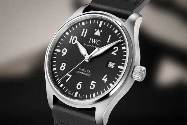 IWC Pilot's Mark XVIII 40mm Black Dial Black Leather Strap Watch for Men - IW327001 Buy Now By IWC