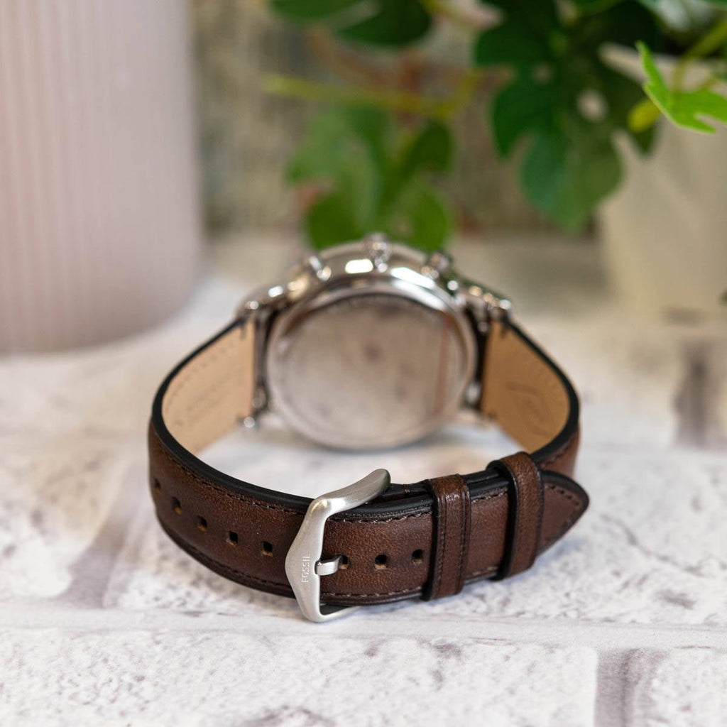 Fossil Neutra Chronograph White Dial Brown Leather Strap Watch for Men - FS6022 Buy Now By Fossil