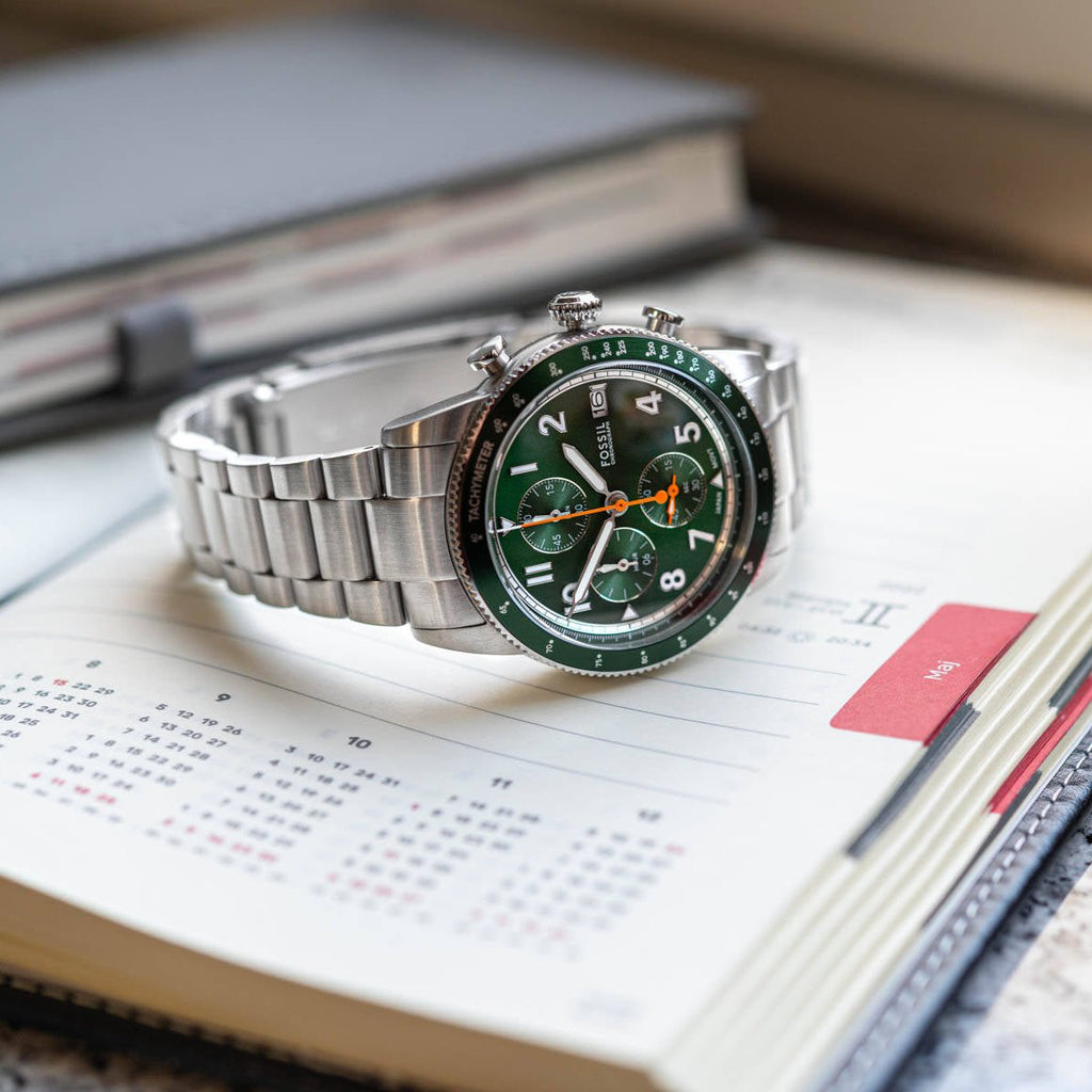 Fossil Sport Tourer Chronograph Green Dial Silver Steel Strap Watch for Men - FS6048 Buy Now By Fossil