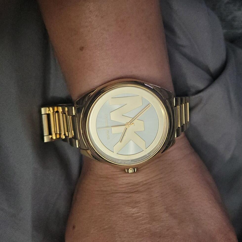 Michael Kors Janelle Gold Dial Gold Steel Strap Watch For Women - MK7086 Buy Now By Michael Kors