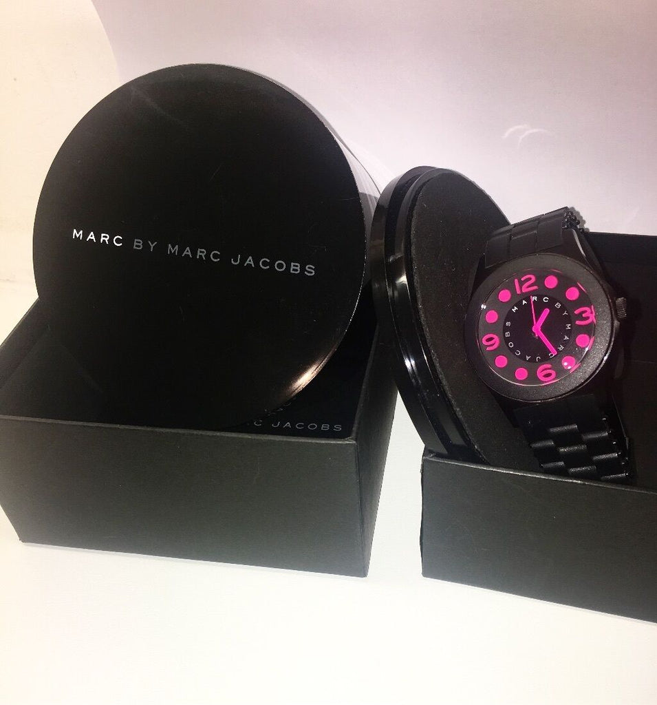 Marc Jacobs Pelly Black Dial Black Silicone Strap Watch for Women - MBM2517 Buy Now By Marc Jacobs