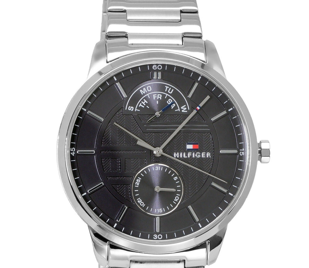 Tommy Hilfiger Hunter Grey Dial Silver Steel Strap Watch for Men - 1791608 Buy Now By Tommy Hilfiger