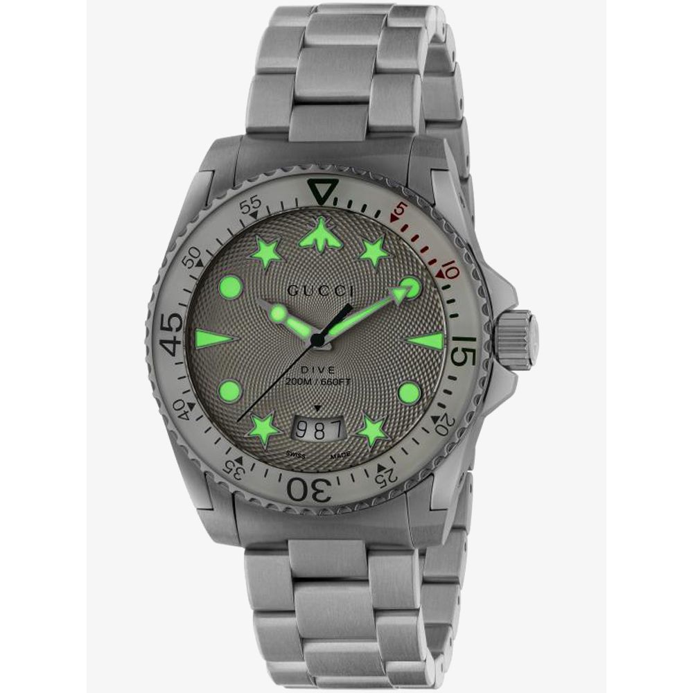 Gucci Dive Quartz White Dial Silver Steel Strap Watch For Men - YA136336 Buy Now By Gucci