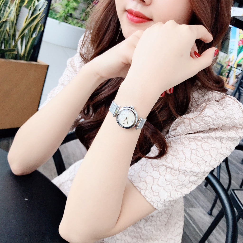 Gucci Diamantissima Quartz Diamonds Mother of Pearl Dial Silver Mesh Bracelet Watch for Women - YA141504 Buy Now By Gucci