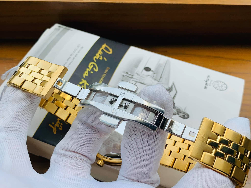 Movado Museum Classic Quartz Black Dial Gold Steel Strap Watch for Men - 0607203 Buy Now By Movado