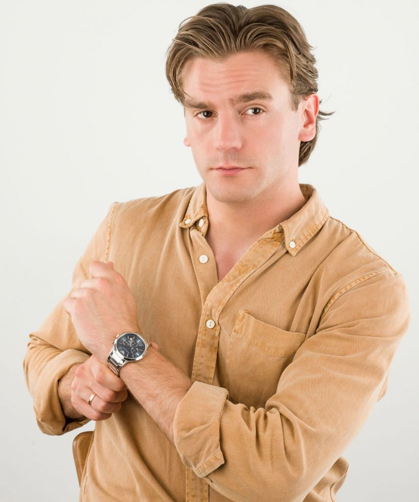 Emporio Armani Minimalist Quartz Green Dial Silver Mesh Bracelet Watch For Men - AR11578 Buy Now By Emporio Armani