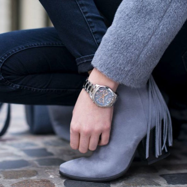 Fossil Perfect Boyfriend Mother of Pearl Blue Dial Silver Steel Strap Watch for Women - ES3880 Buy Now By Fossil