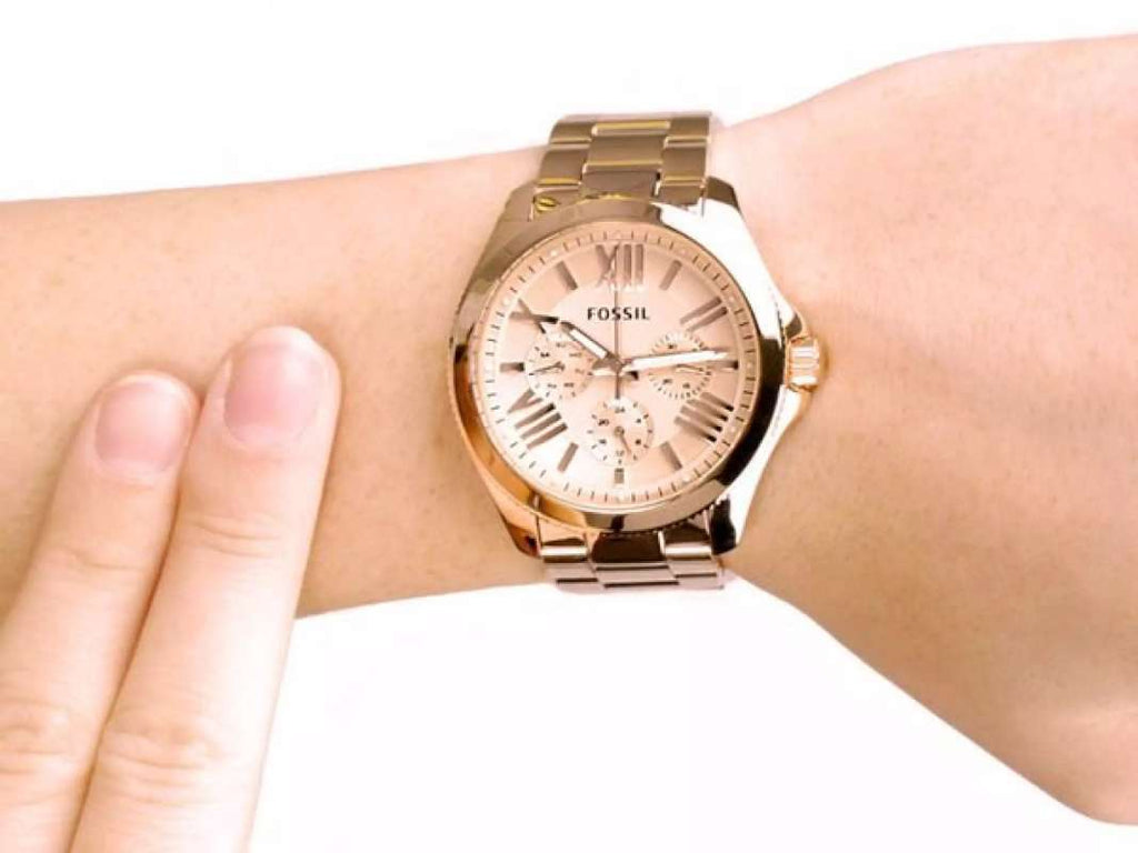 Fossil Cecile Rose Gold Dial Rose Gold Steel Strap Watch for Women - AM4511 Buy Now By Fossil